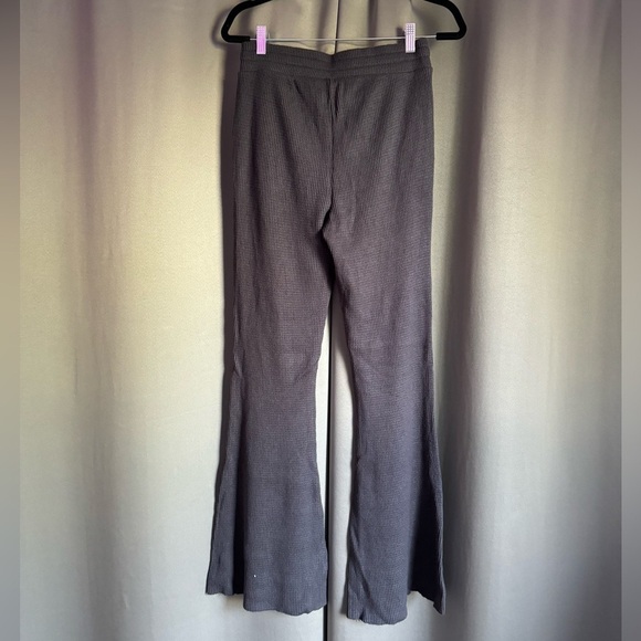 Lounge Stretchy AE Pants - Picture 2 of 3